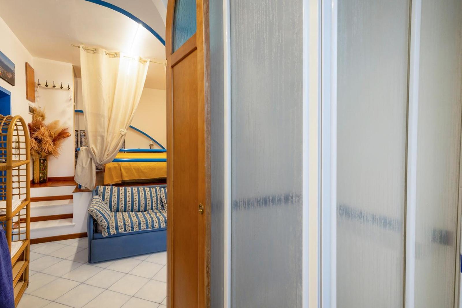 Uanema House Apartment Наполи Екстериор снимка